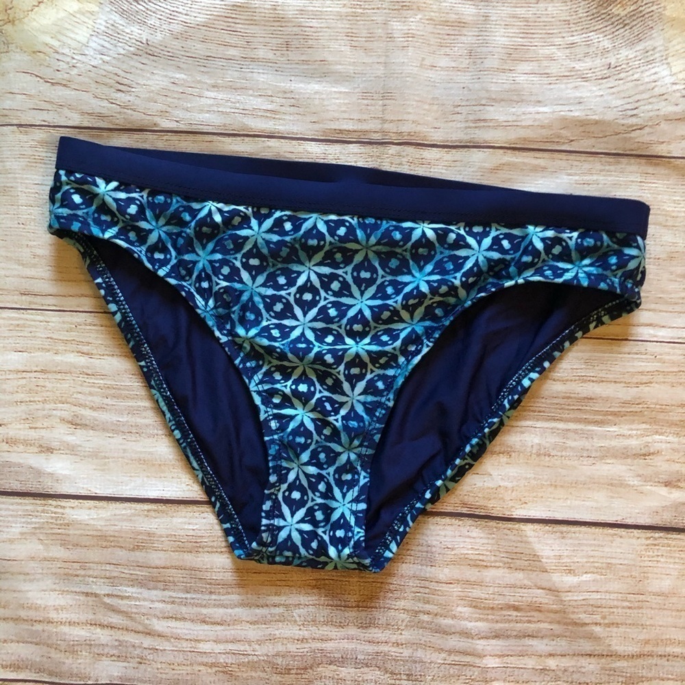Next‎ Bikini Bottom
